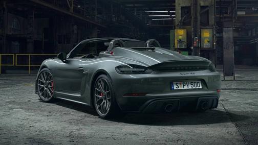2024 Porsche 718 Spyder 