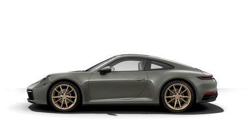 Aventurine Green Metallic 2020 Porsche 911