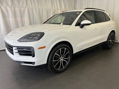 2025 Porsche Cayenne 