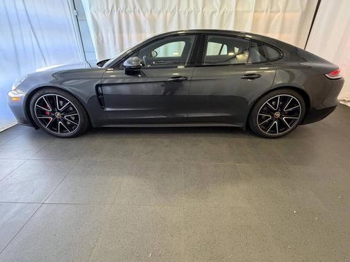 Volcano Grey Metallic 2023 Porsche Panamera
