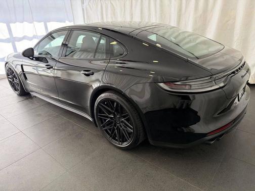Black 2022 Porsche Panamera