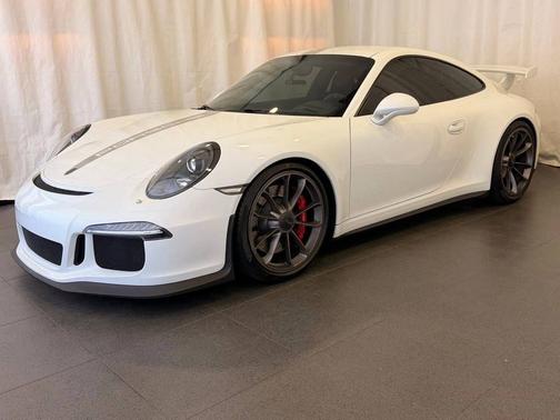White 2014 Porsche 911