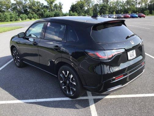 Crystal Black 2027 Honda HR-V EX-L