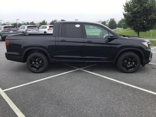 Crystal Black 2026 Honda Ridgeline Black Edition