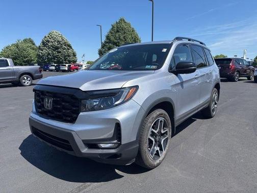 Lunar Silver Metallic 2022 Honda Passport Elite