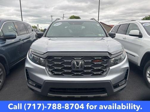 Lunar Silver Metallic 2023 Honda Passport TrailSport