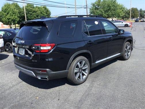 2025 Honda Pilot Elite