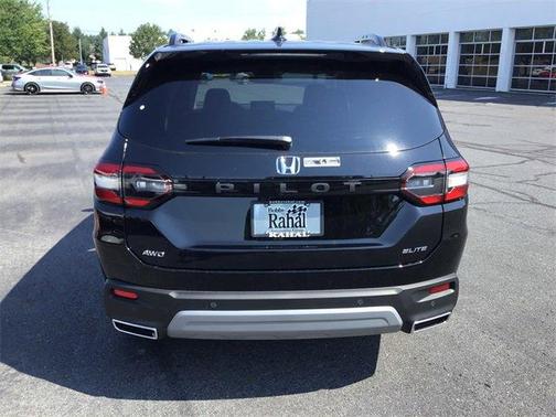2025 Honda Pilot Elite