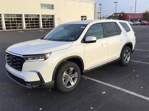 2025 Honda Pilot Sport