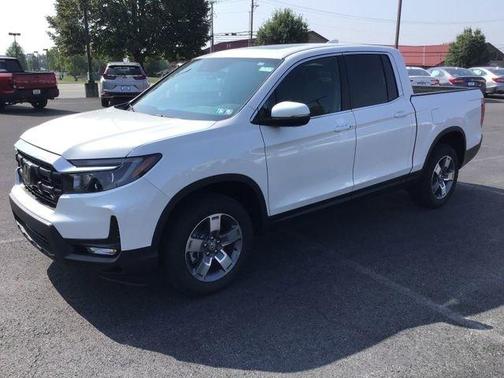 Platinum White 2026 Honda Ridgeline RTL