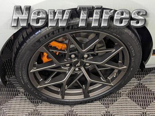 2022 Ford Mustang Mach 1