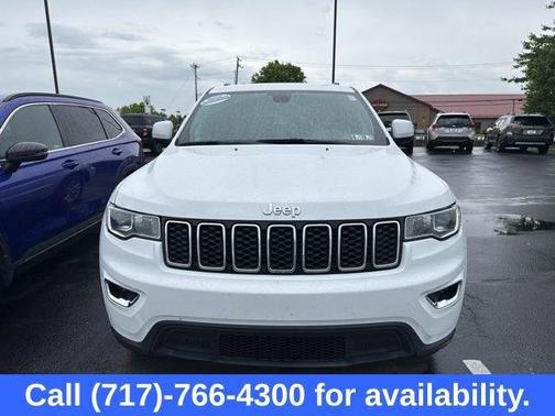 Bright White Clearcoat 2018 Jeep Grand Cherokee Laredo