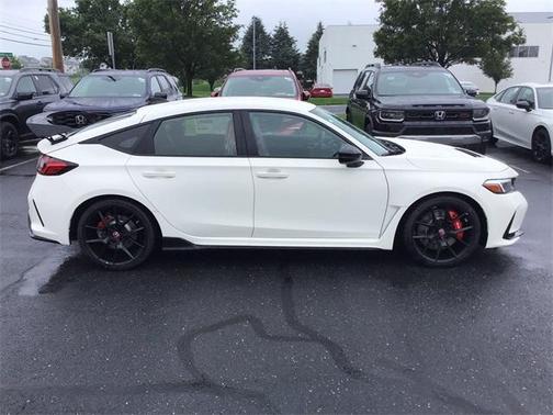 2025 Honda Civic Type R Base