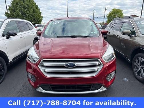 Ruby Red Metallic Tinted Clearcoat 2019 Ford Escape SE