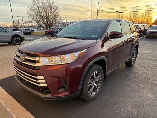 2019 Toyota Highlander 