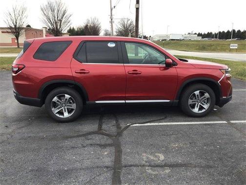 2025 Honda Pilot Sport