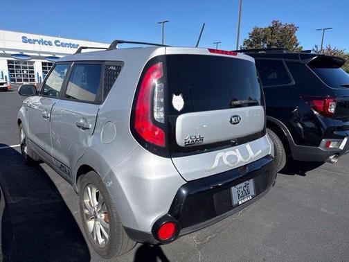 Bright Silver 2016 Kia Soul +