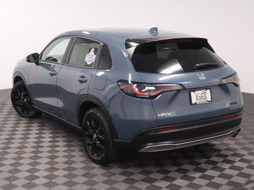 Pearl 2024 Honda HR-V Sport