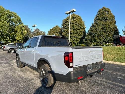 Sonic Gray Pearl 2026 Honda Ridgeline Sport