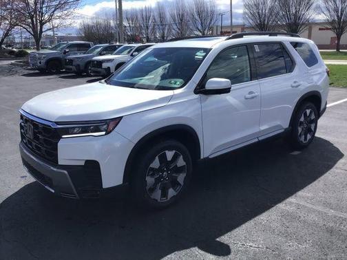 Platinum White 2026 Honda Pilot Touring