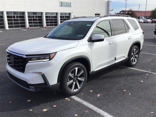 2025 Honda Pilot Touring