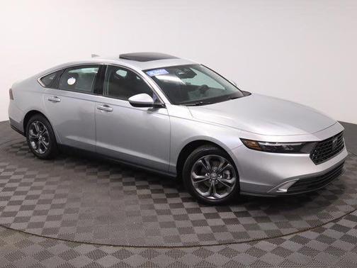 Solar Silver Metallic 2024 Honda Accord EX