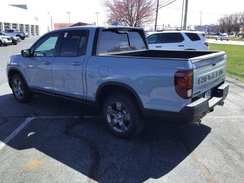 Sonic Gray Pearl 2026 Honda Ridgeline TrailSport