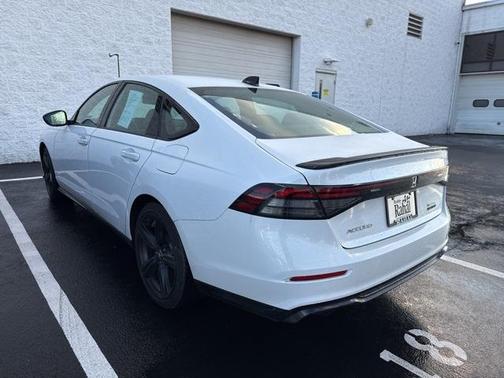 2023 Honda Accord Hybrid Sport-L