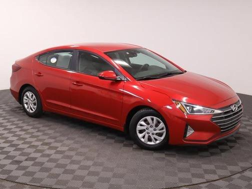 2020 Hyundai ELANTRA SE