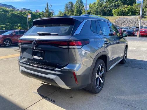 2025 Volkswagen Tiguan 2.0T SE 4MOTION