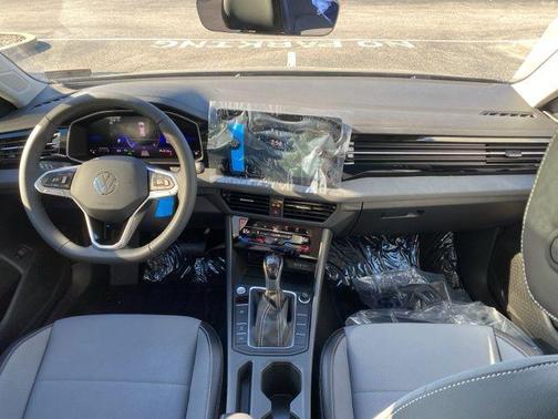 2026 Volkswagen Jetta 1.4T SE