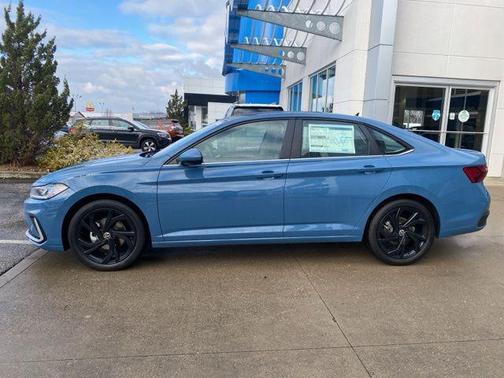 2026 Volkswagen Jetta 1.4T SE