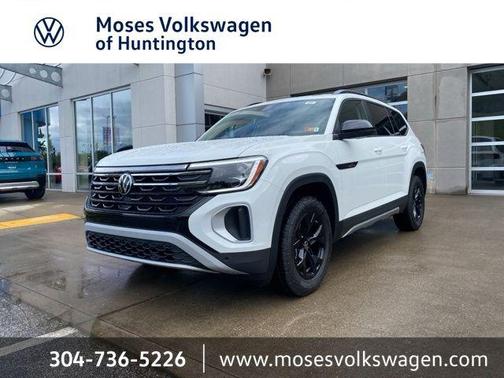 2025 Volkswagen Atlas 2.0T Peak Edition