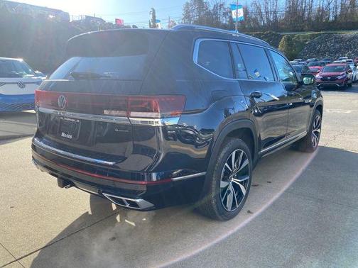 2026 Volkswagen Atlas 2.0T SEL Premium R-Line 4MOTION