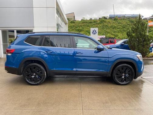 2026 Volkswagen Atlas 2.0T SE w/Technology 4MOTION