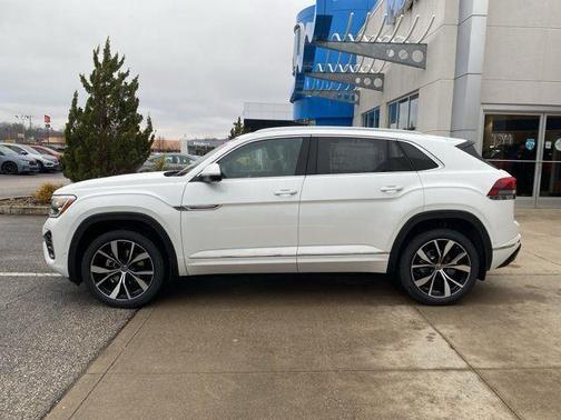 opal white pearl 2026 Volkswagen Atlas Cross Sport 2.0T SEL Premium