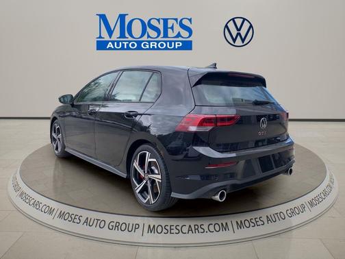 mythos black metallic 2026 Volkswagen Golf GTI 2.0T SE DSG