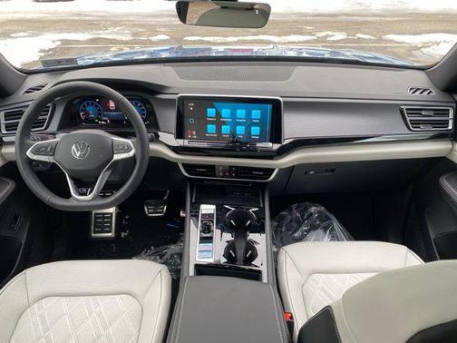 2026 Volkswagen Atlas Cross Sport 2.0T SEL Premium