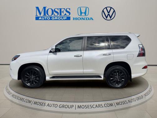 Eminent White Pearl 2023 Lexus GX 460 Premium