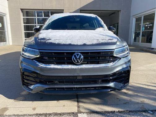 2023 Volkswagen Tiguan 2.0T SE R-Line Black 4MOTION