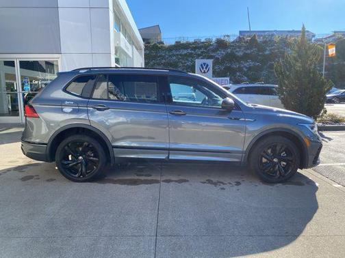 2023 Volkswagen Tiguan 2.0T SE R-Line Black 4MOTION