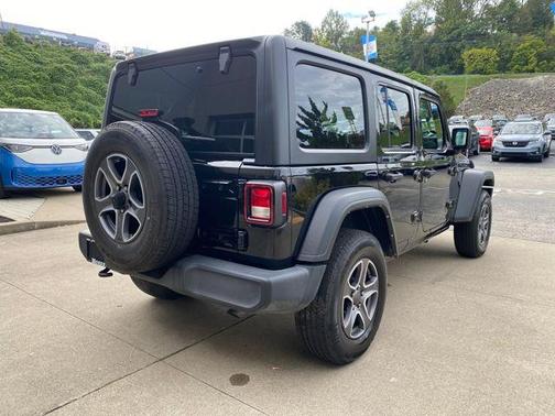 2022 Jeep Wrangler Unlimited Sport