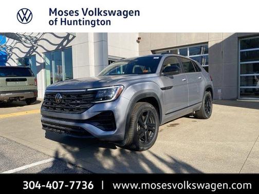 silver mist metallic 2026 Volkswagen Atlas Cross Sport 2.0T SEL