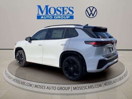 opal white pearl 2026 Volkswagen Tiguan 2.0T SE R-Line Black 4MOTION