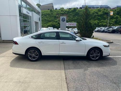 2024 Honda Accord EX 1.5T