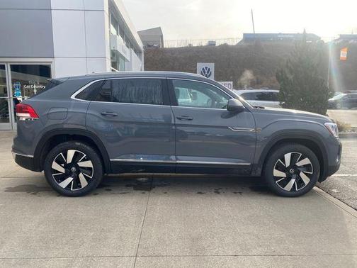 pure gray 2026 Volkswagen Atlas Cross Sport 2.0T SEL