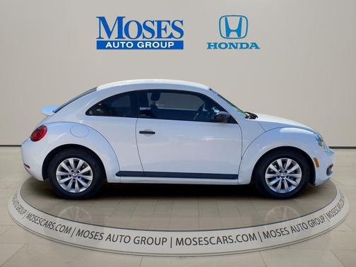 Candy White 2013 Volkswagen Beetle 2.5L