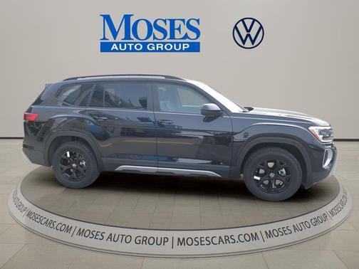 deep black pearl 2026 Volkswagen Atlas Peak Edition