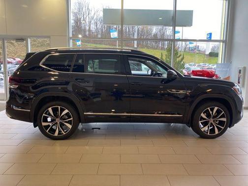 2026 Volkswagen Atlas 2.0T SEL Premium R-Line 4MOTION