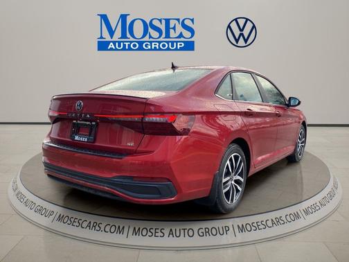 Kings Red Metallic 2026 Volkswagen Jetta 1.4T SE